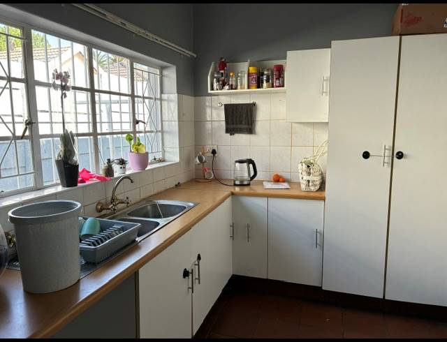 3 BEDROOM FREEHOLD FOR SALE IN EDENDALE